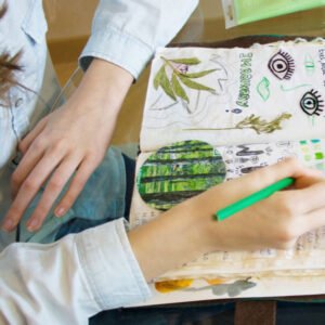 CREATIVITY THROUGH ART JOURNALLING